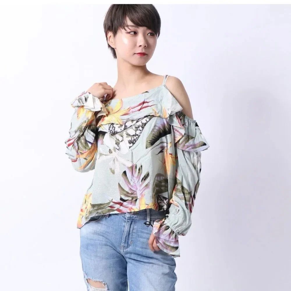 Guess Dorothy Sage Long Sleeve Off the Shoulder Tropical Floral Print Blouse M